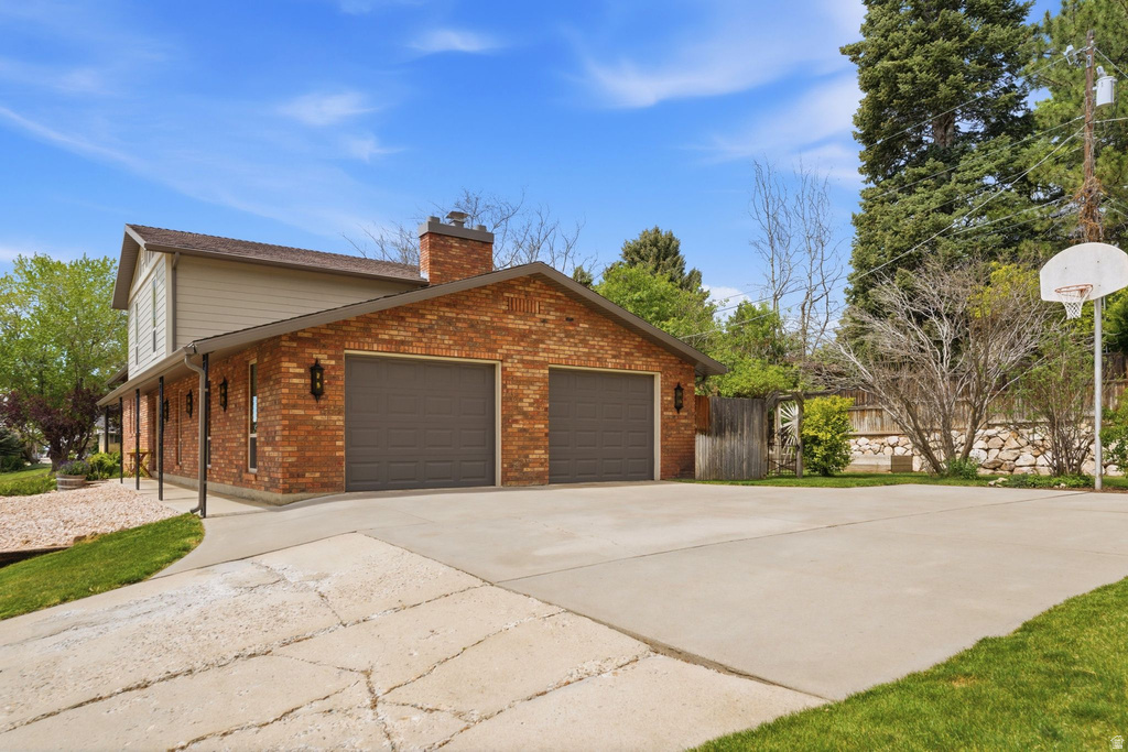 1022 E 3200 N North Ogden, UT 84414