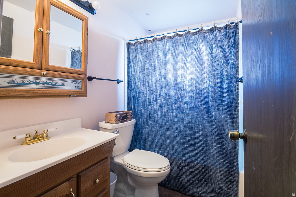 5759 N 11500 E Lapoint, UT 84039