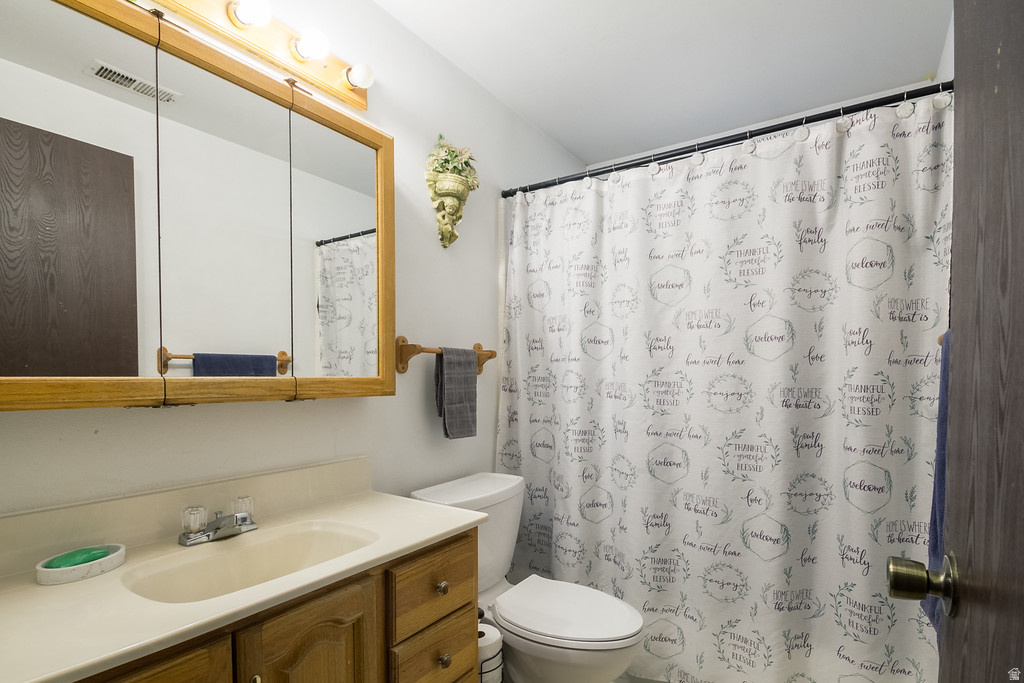 5759 N 11500 E Lapoint, UT 84039