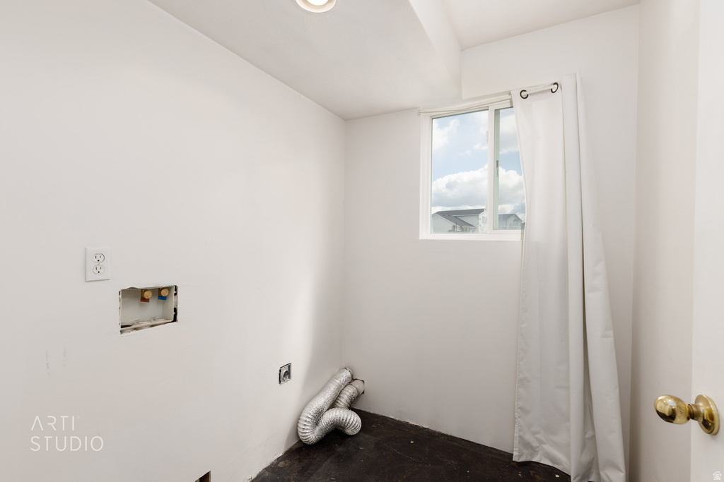 2972 W 2075 S Syracuse, UT 84075