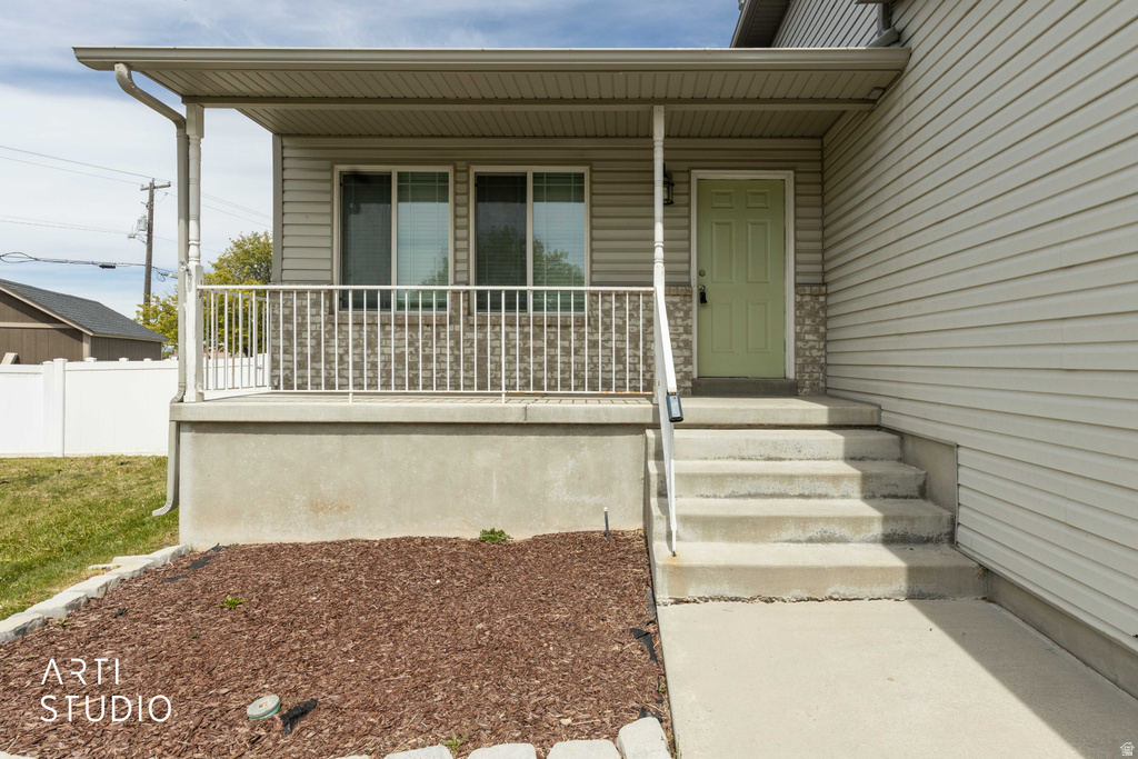 2972 W 2075 S Syracuse, UT 84075