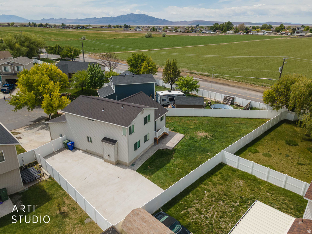 2972 W 2075 S Syracuse, UT 84075