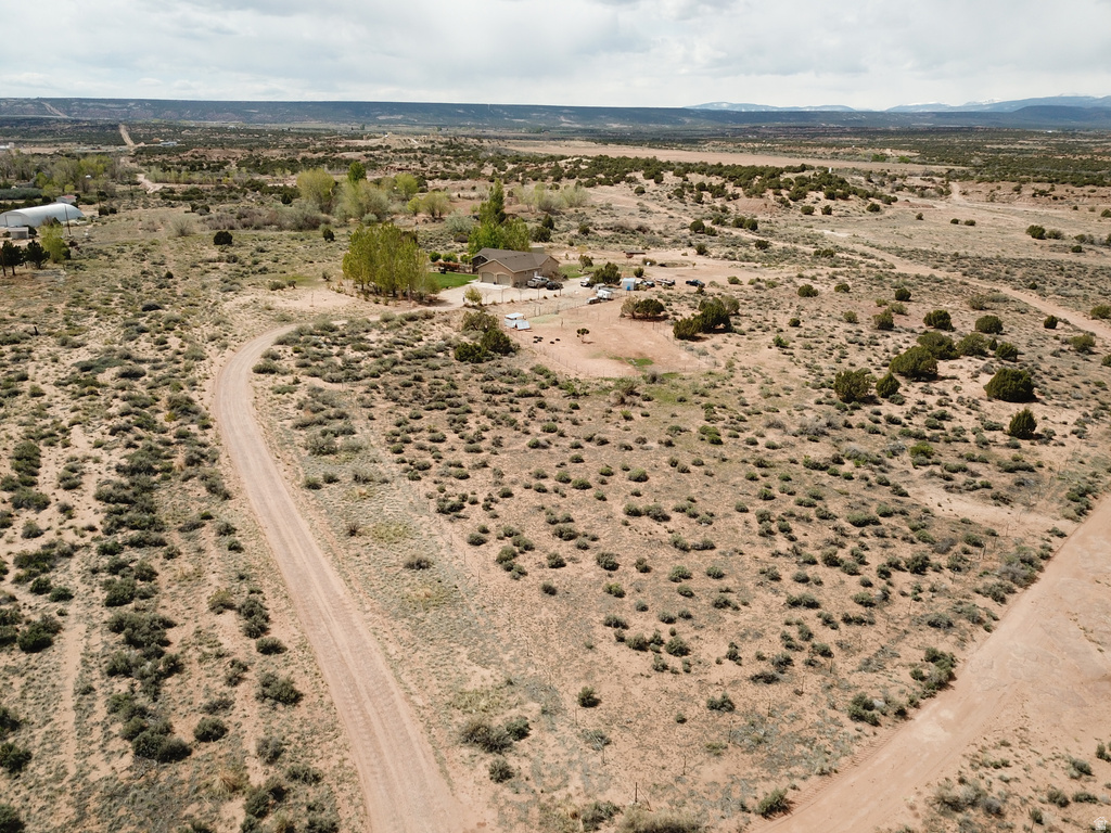 5773 N 4000 W Roosevelt, UT 84066