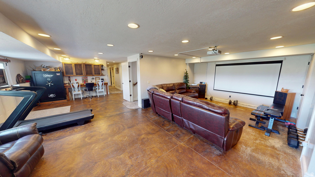 5773 N 4000 W Roosevelt, UT 84066