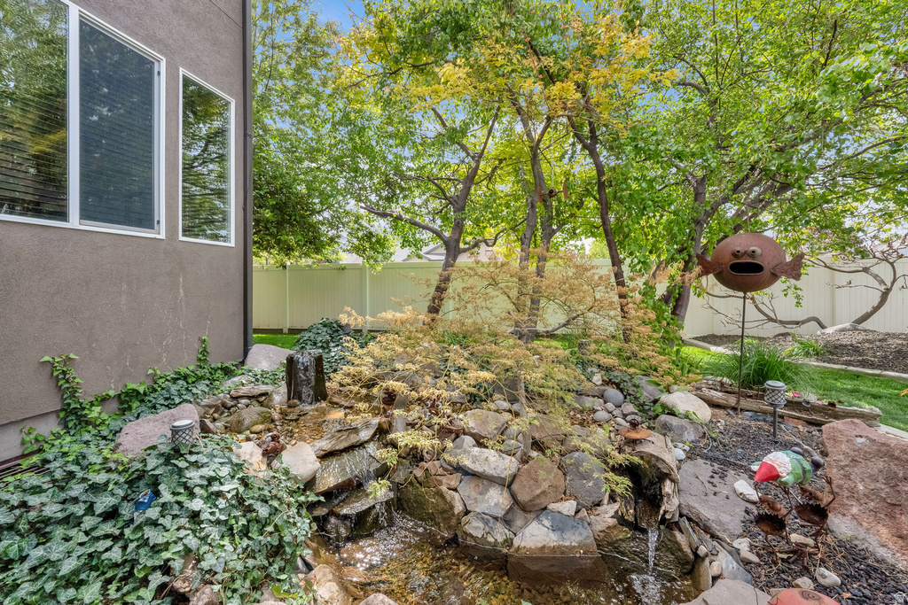 4652 W PISTOL LN Herriman, UT 84096
