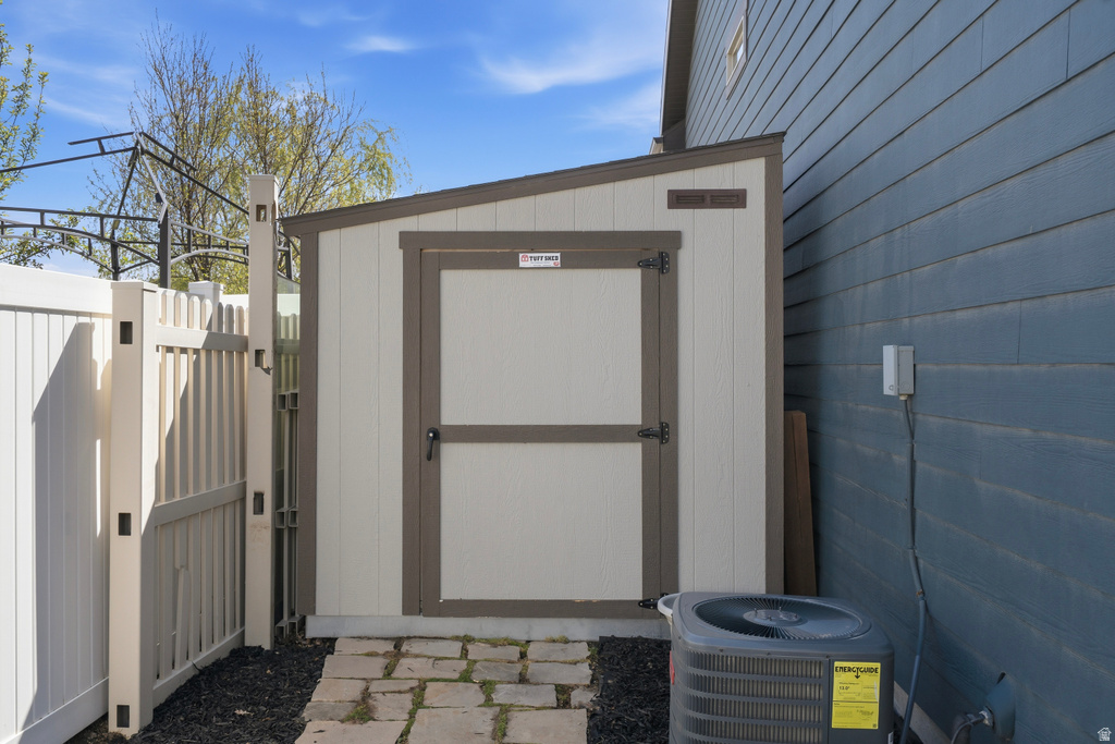 2058 S 150 E Heber City, UT 84032