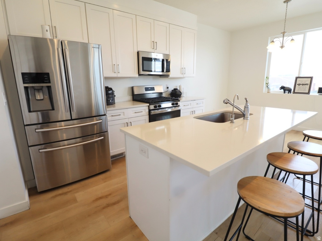 8240 W CASCADE VIEW WAY Magna, UT 84044