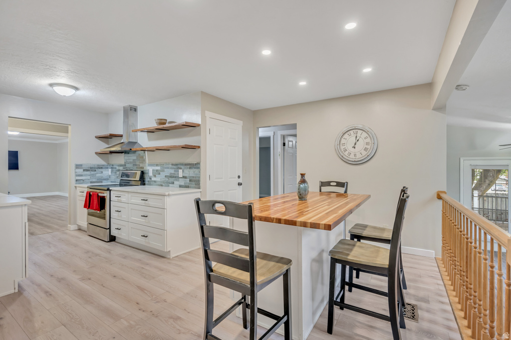 8234 S GRAMBLING WAY Sandy, UT 84094