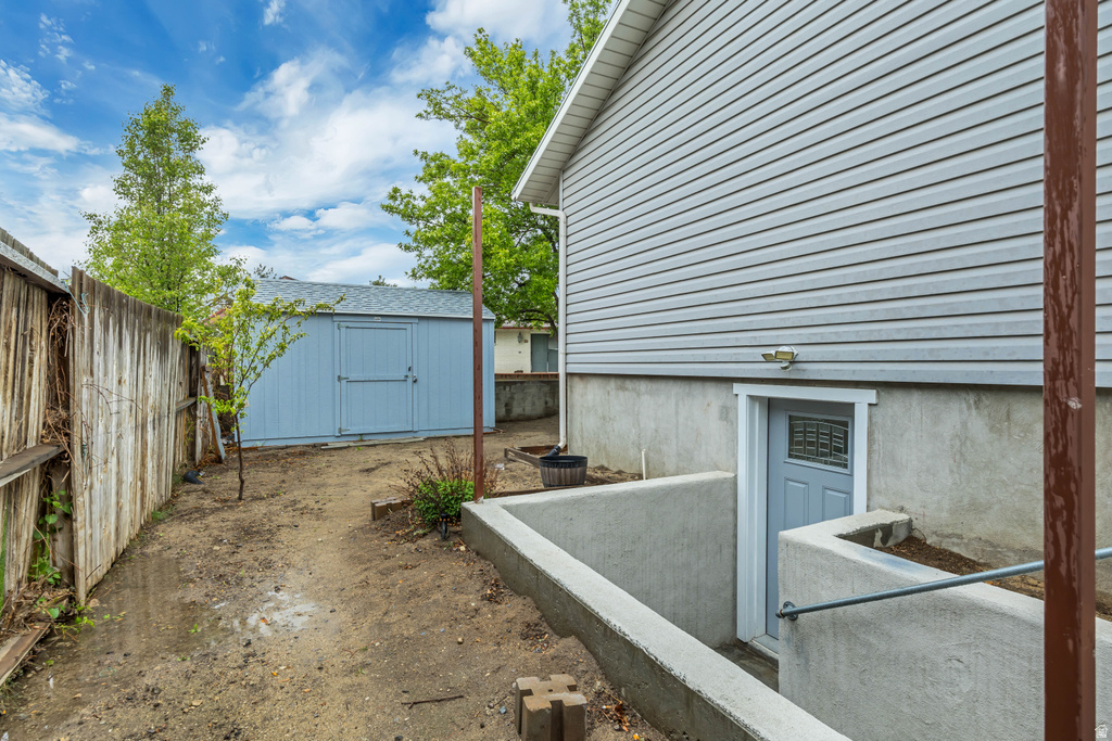 8234 S GRAMBLING WAY Sandy, UT 84094