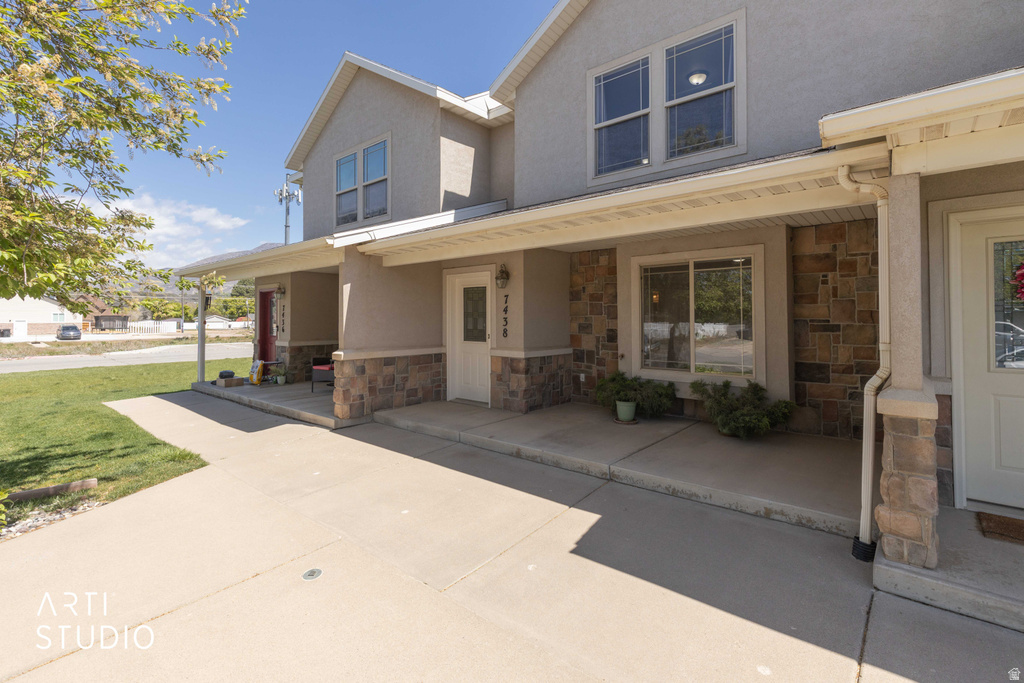7438 S 1550 E South Weber, UT 84405