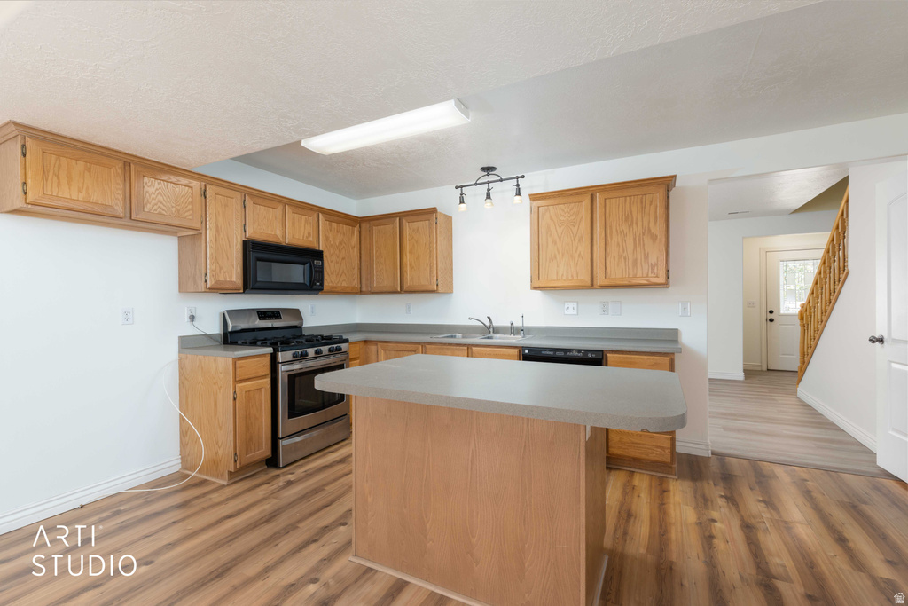 7438 S 1550 E South Weber, UT 84405