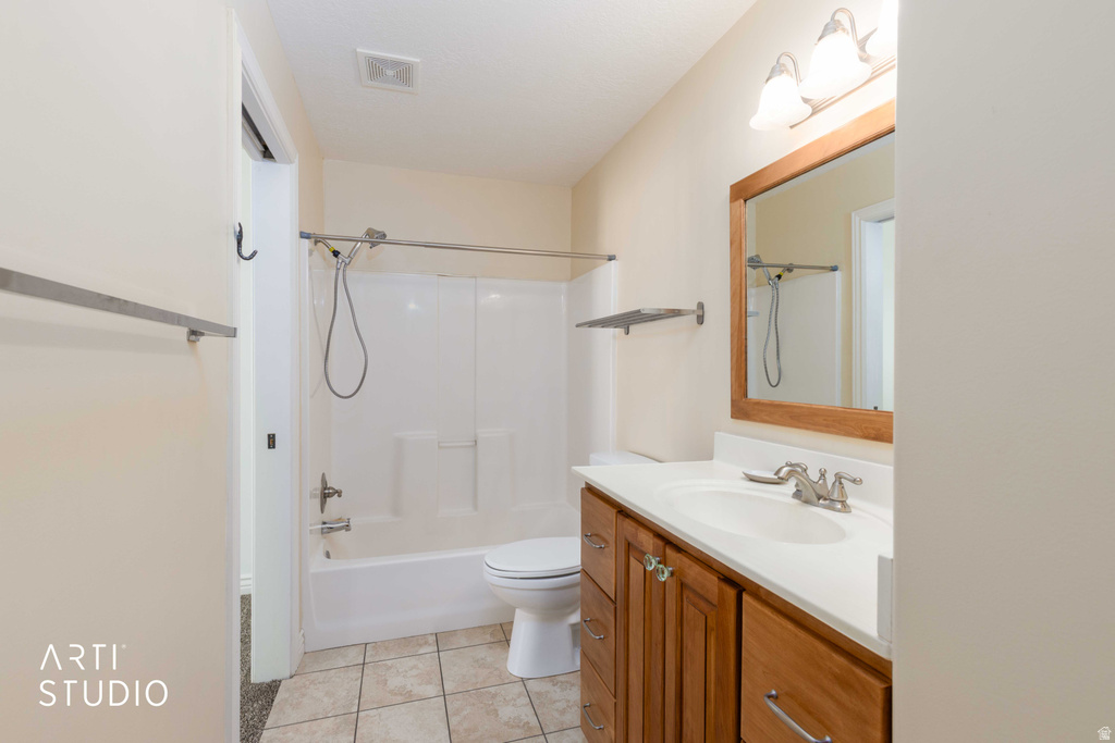 7438 S 1550 E South Weber, UT 84405
