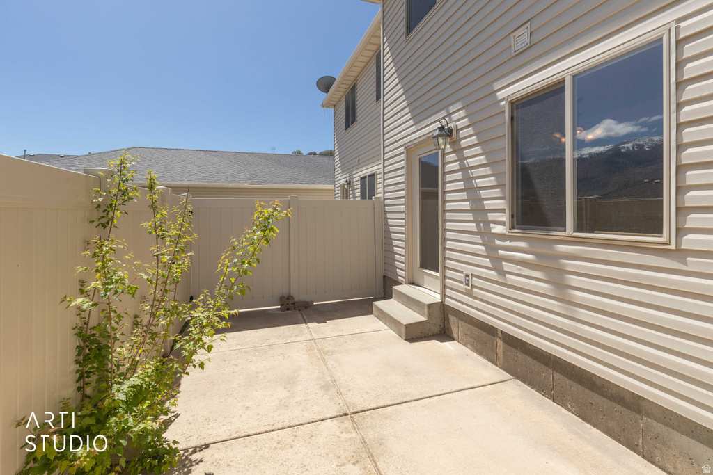 7438 S 1550 E South Weber, UT 84405
