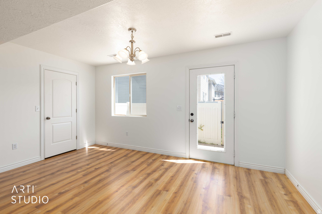7438 S 1550 E South Weber, UT 84405