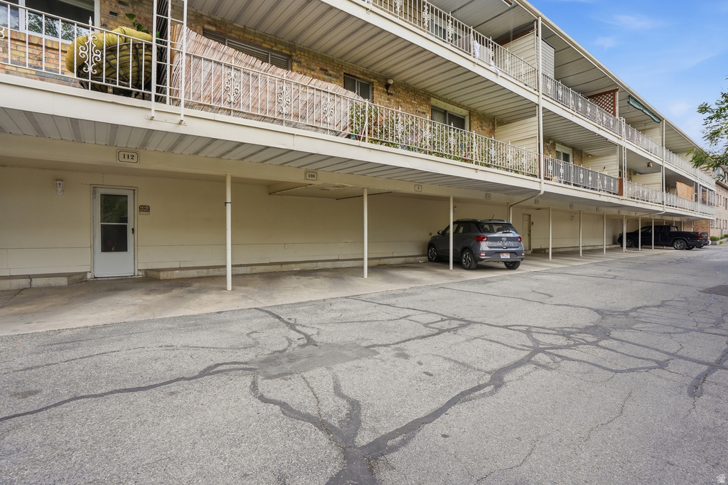 2220 E MURRAY HOLLADAY RD #108 Holladay, UT 84117