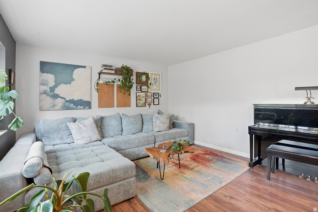 2220 E MURRAY HOLLADAY RD #108 Holladay, UT 84117