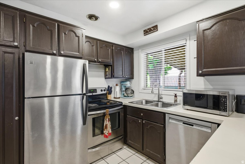 545 S ECCLES AVE Ogden, UT 84404