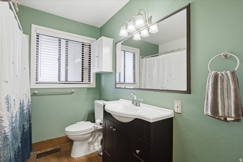 545 S ECCLES AVE Ogden, UT 84404