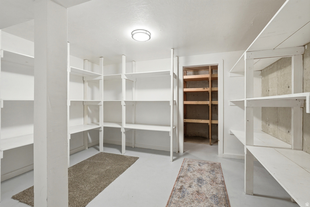 2470 PEACH ST Perry, UT 84302