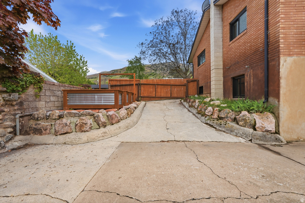 2470 PEACH ST Perry, UT 84302