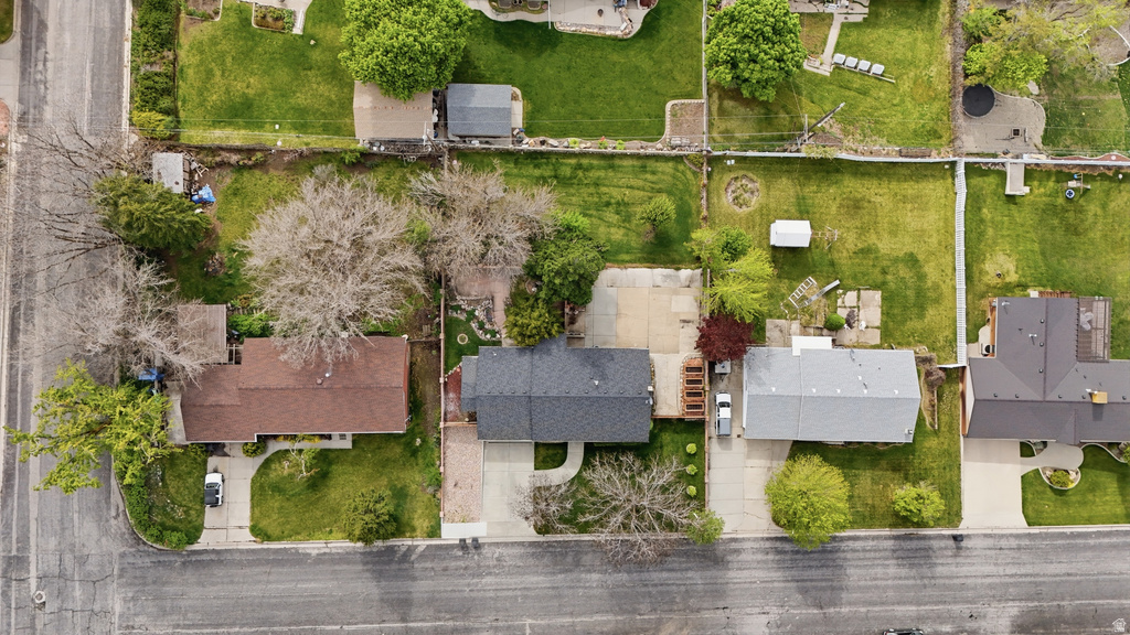 2470 PEACH ST Perry, UT 84302