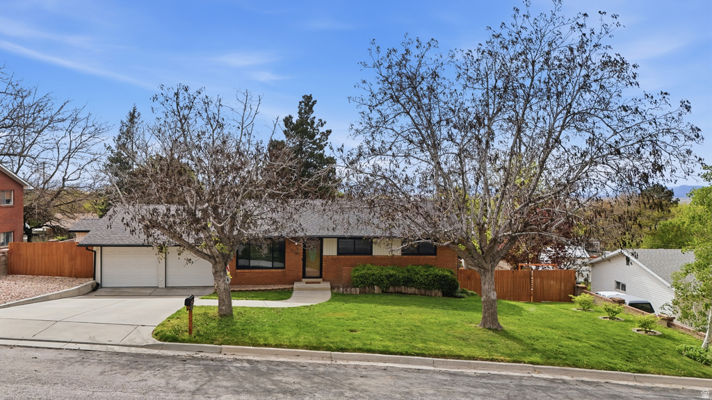 2470 PEACH ST Perry, UT 84302