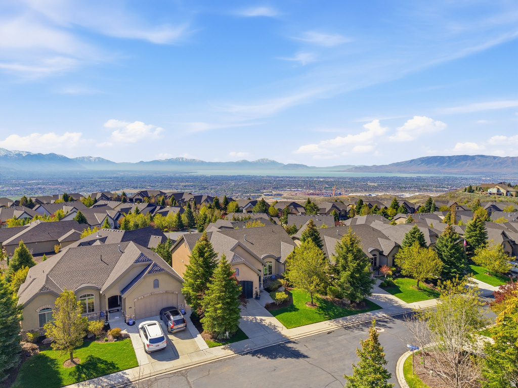 2216 E FAIR WINNS LN Draper (UT Cnty), UT 84020
