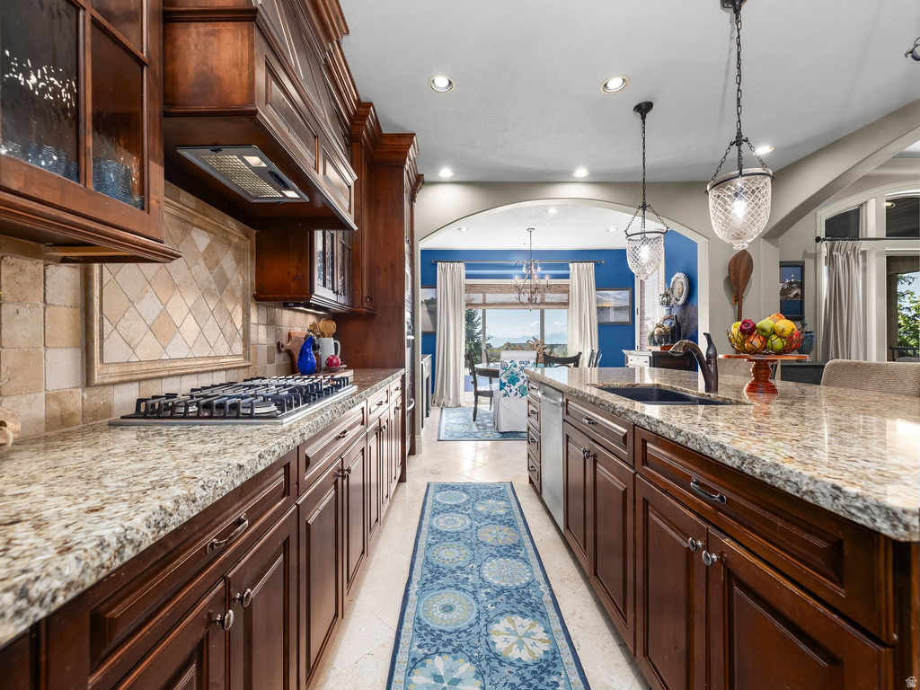 2216 E FAIR WINNS LN Draper (UT Cnty), UT 84020