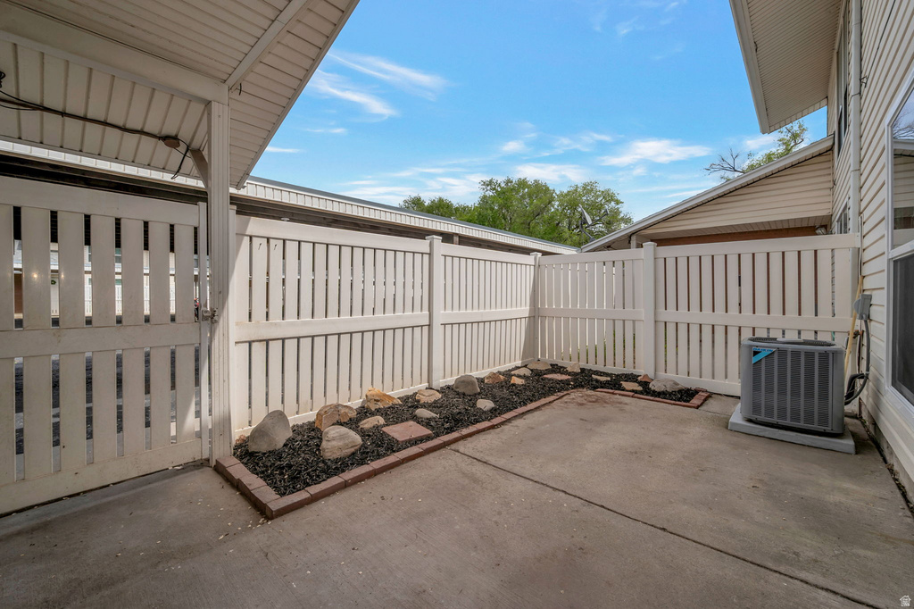 5996 S SULTAN CIR Murray, UT 84107