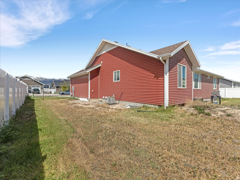 239 S TAWNY DR Grantsville, UT 84029