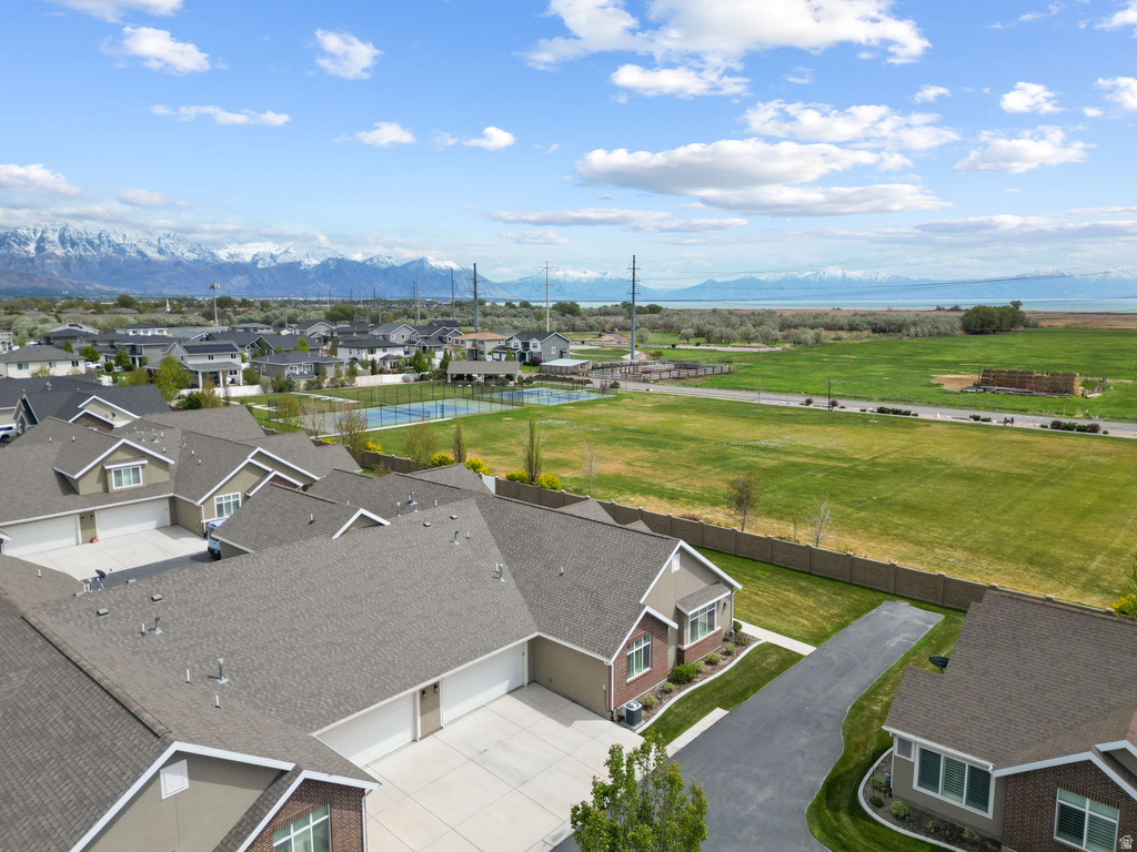 64 E 350 S Lehi, UT 84043