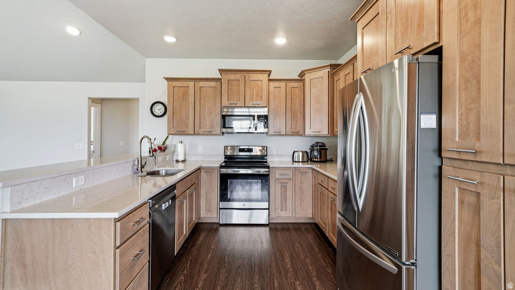 64 E 350 S Lehi, UT 84043