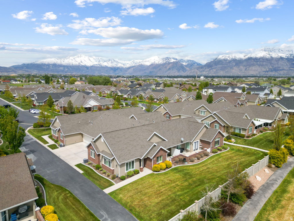 64 E 350 S Lehi, UT 84043