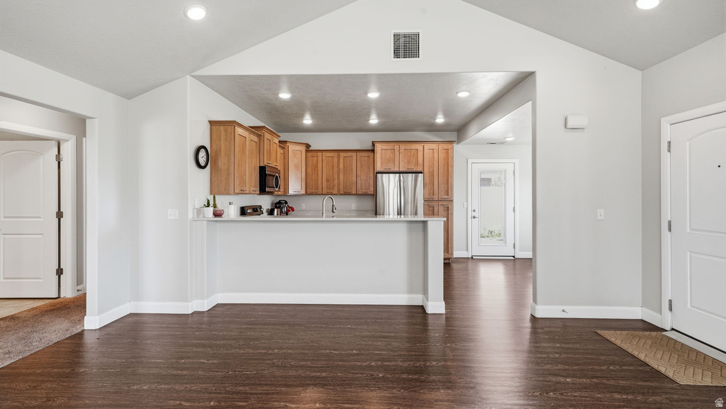 64 E 350 S Lehi, UT 84043