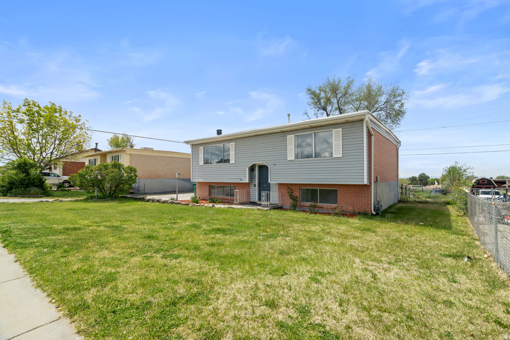 5331 S 2675 W Roy, UT 84067