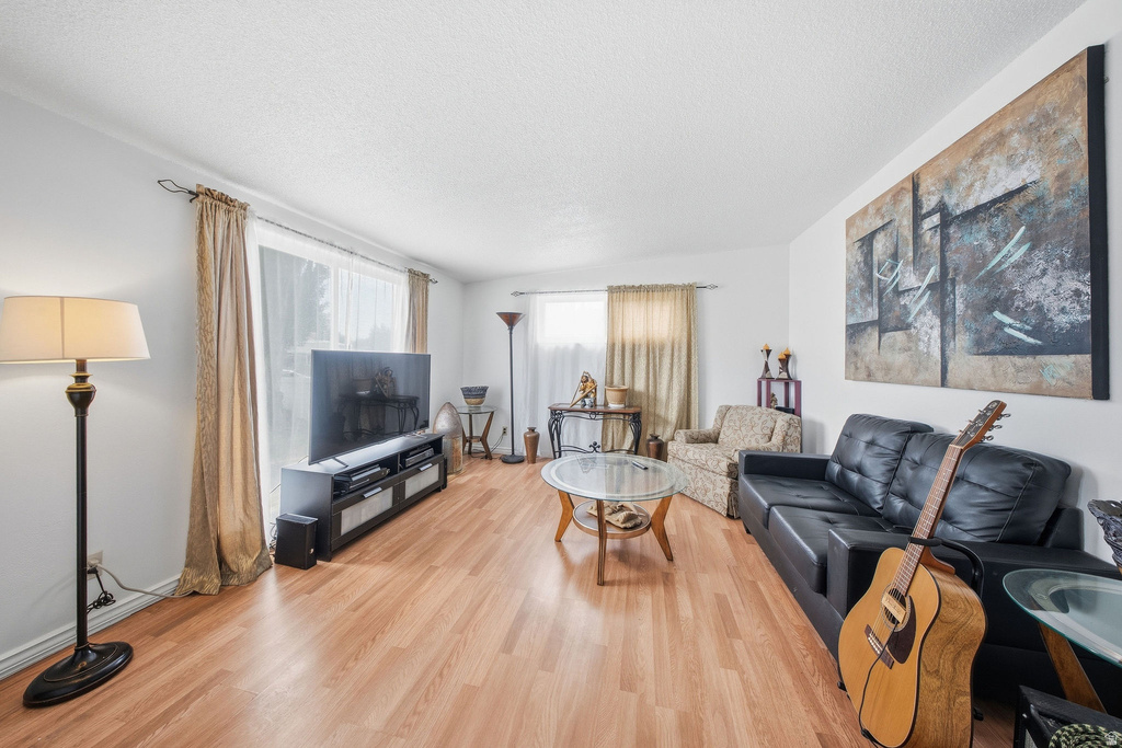 4681 S TINA WAY Millcreek, UT 84107
