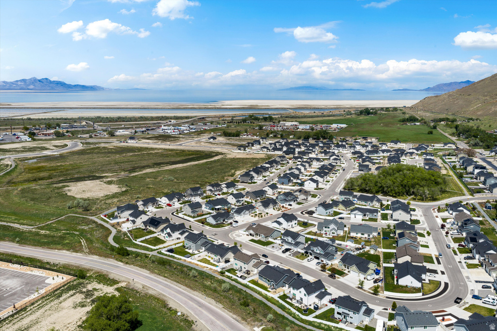 1978 E COLETTE ST #1303 Lake Point, UT 84074