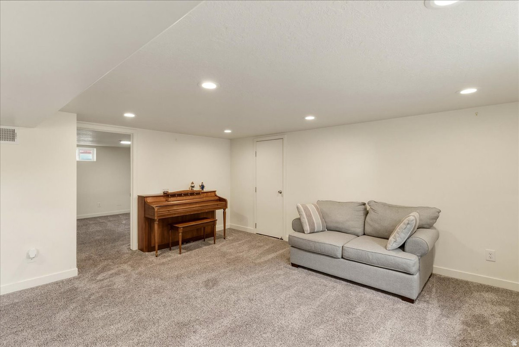 3537 S VAN BUREN AVE AVE Ogden, UT 84403