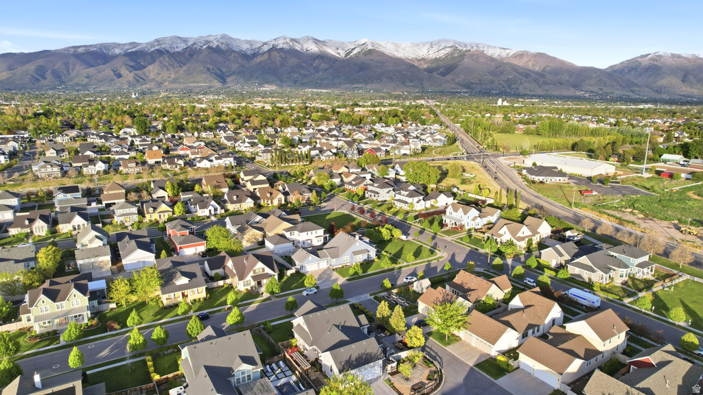311 APPLE LEAF AVE Kaysville, UT 84037