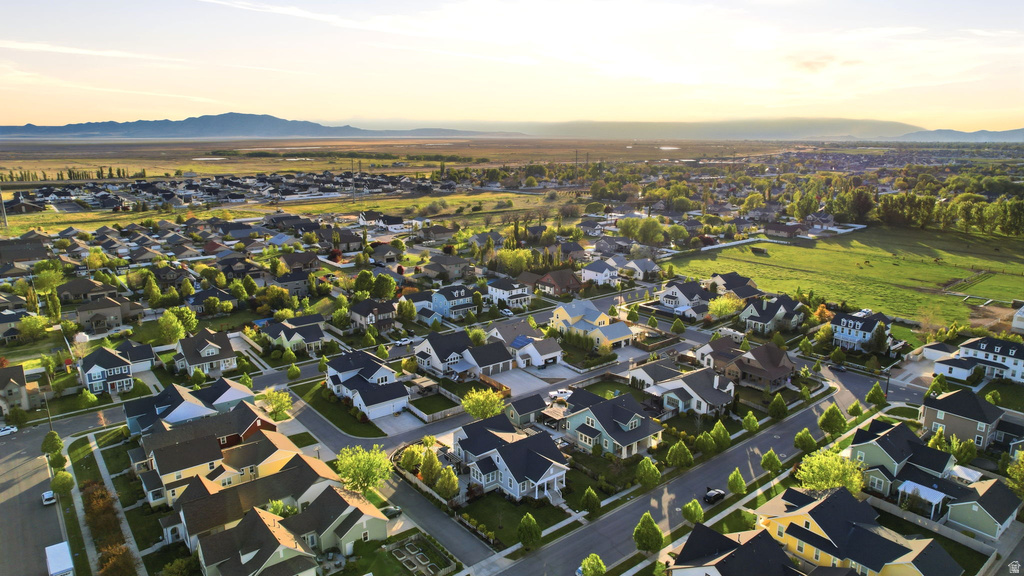 311 APPLE LEAF AVE Kaysville, UT 84037