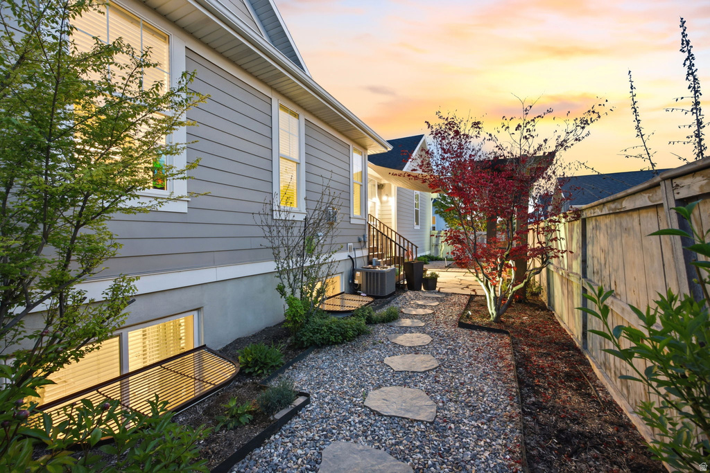 311 APPLE LEAF AVE Kaysville, UT 84037