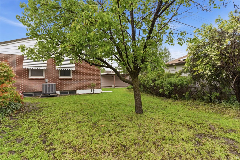 1320 W LEADVILLE AVE Salt Lake City, UT 84116
