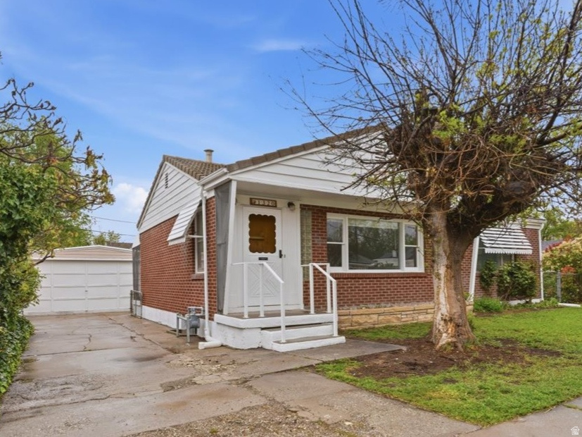 1320 W LEADVILLE AVE Salt Lake City, UT 84116