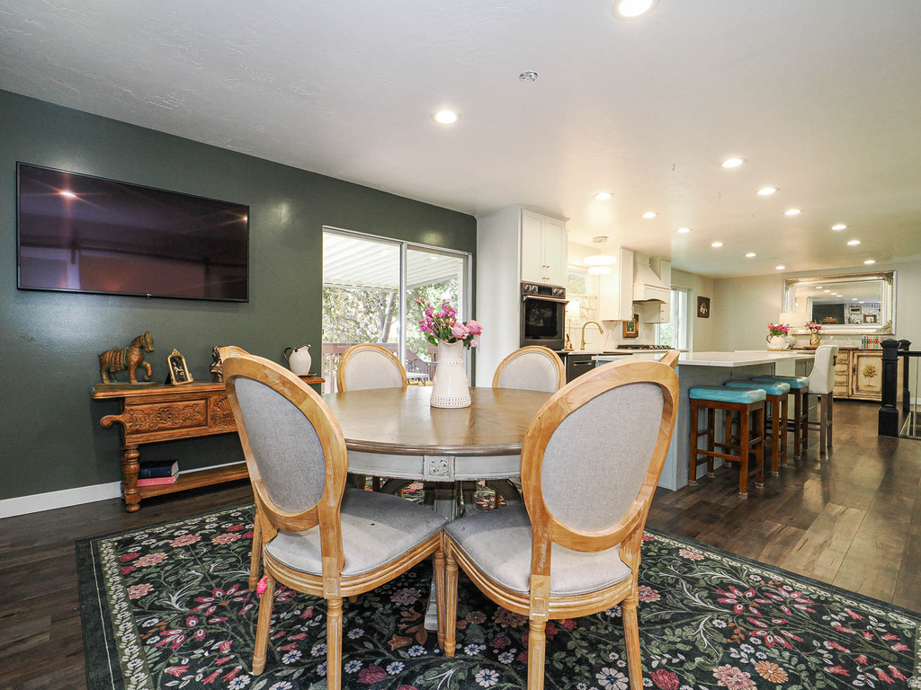 12166 S FAIRWAY CIR Sandy, UT 84092