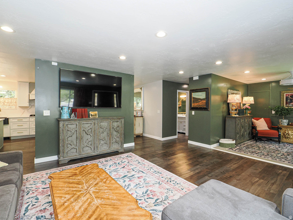 12166 S FAIRWAY CIR Sandy, UT 84092