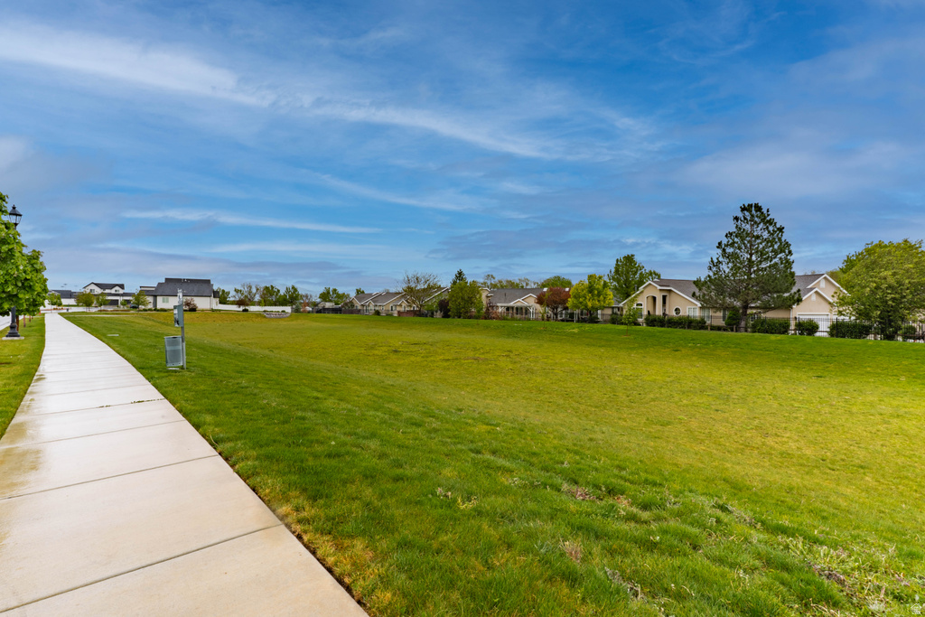 663 S CROOKED POST WAY Saratoga Springs, UT 84045