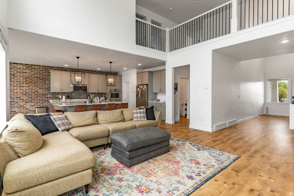 663 S CROOKED POST WAY Saratoga Springs, UT 84045