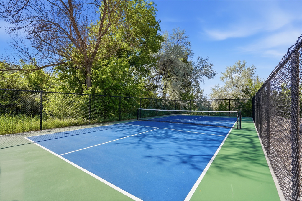 1820 S COURTNEY WAY #2 West Haven, UT 84401