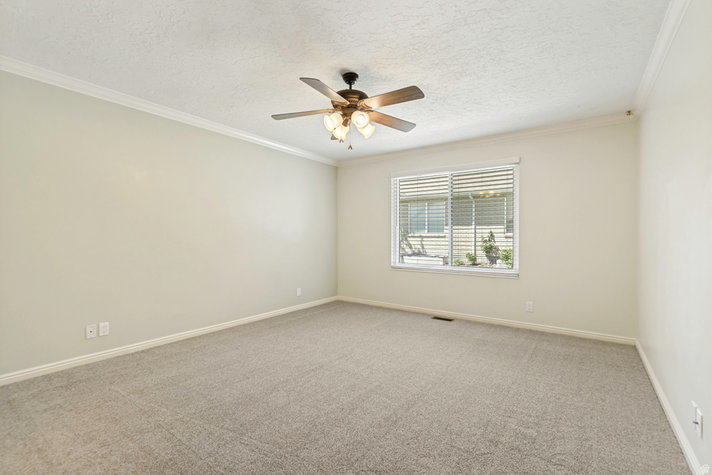 1613 W CORNERSTONE DR South Jordan, UT 84095