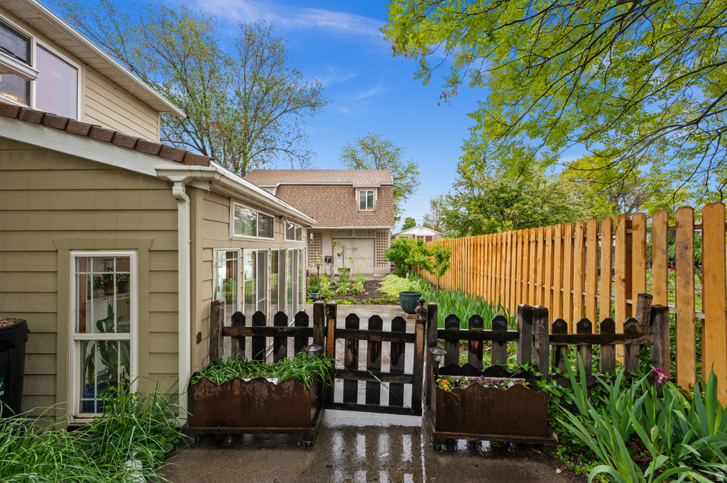 1535 S 600 E Salt Lake City, UT 84105